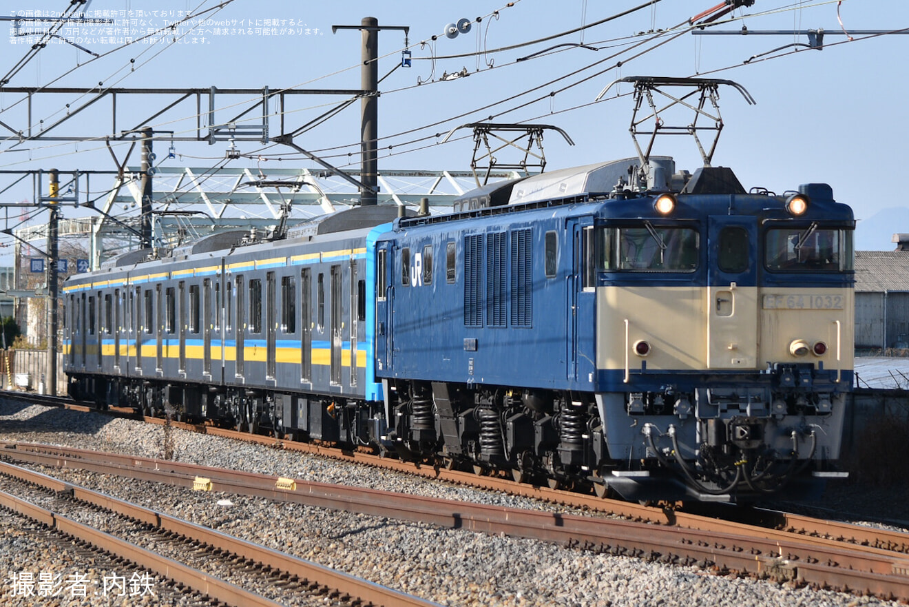 【JR東】E131系1000番台ナハT5編成 配給輸送の拡大写真