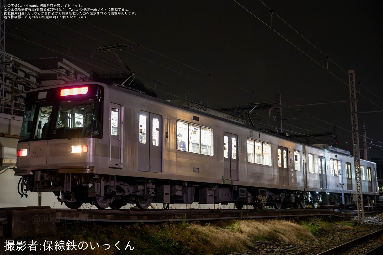 【メトロ】上毛電鉄譲渡と思われる元東京メトロ03系03-135Fが東京メトロ日比谷線内で試運転の拡大写真