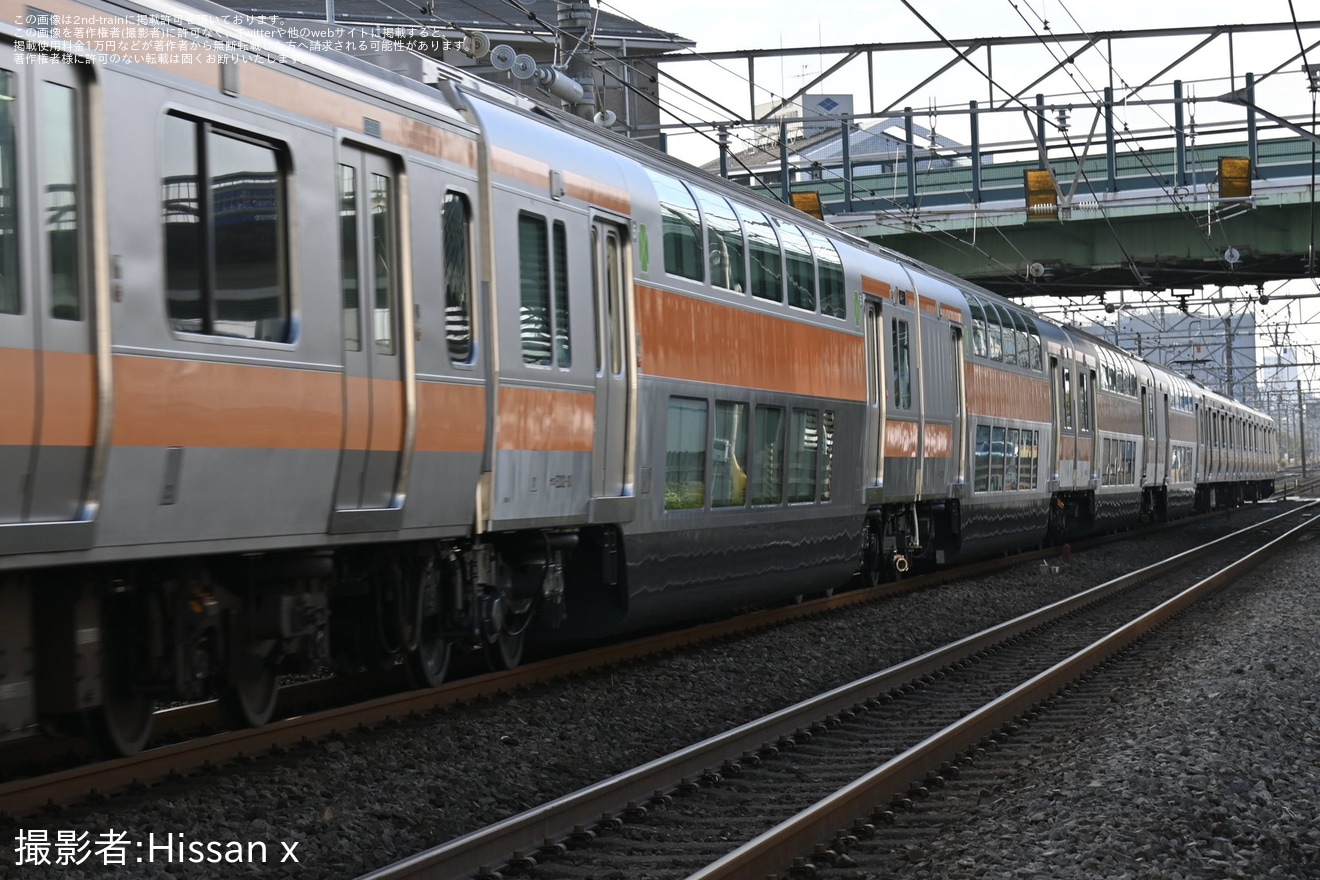 【JR東】E233系トタH53編成がグリーン車(9/10ユニット）4両組込した状態で試運転の拡大写真
