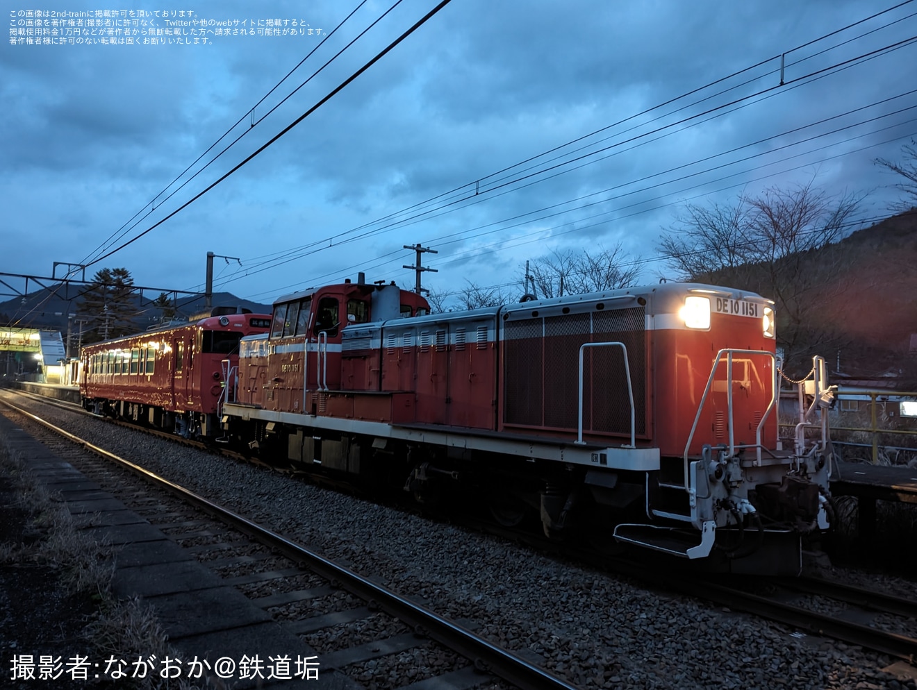 【JR西】キハ40-2133後藤総合車両所本所出場配給の拡大写真
