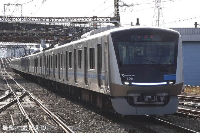 【小田急】5000形5051F(5051×10) 車輪交換試運転を海老名駅で撮影した写真