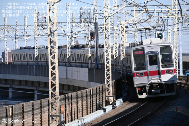【東武】10080型11480F+10030型11461F 廃車回送を小菅駅で撮影した写真