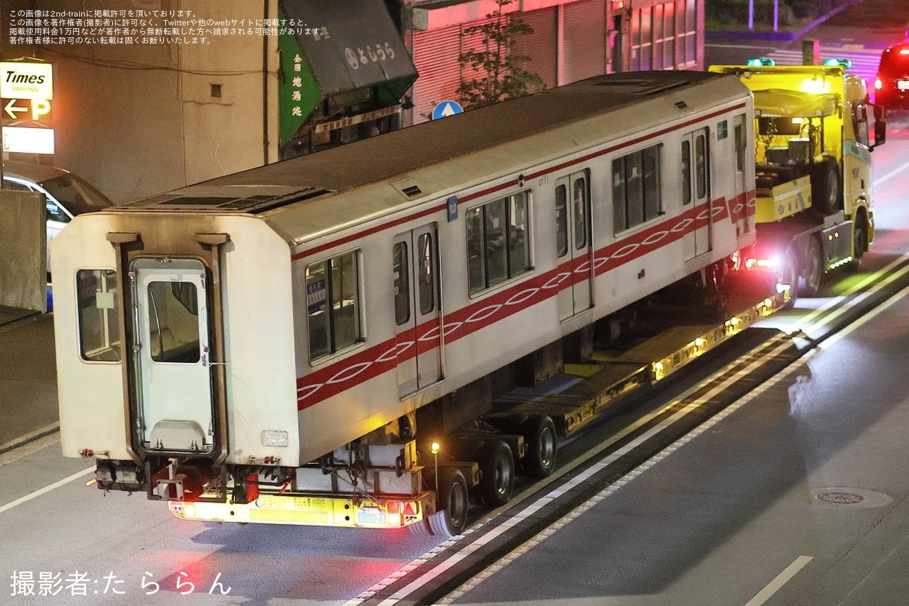 【メトロ】02系02-111Fが廃車陸送の拡大写真