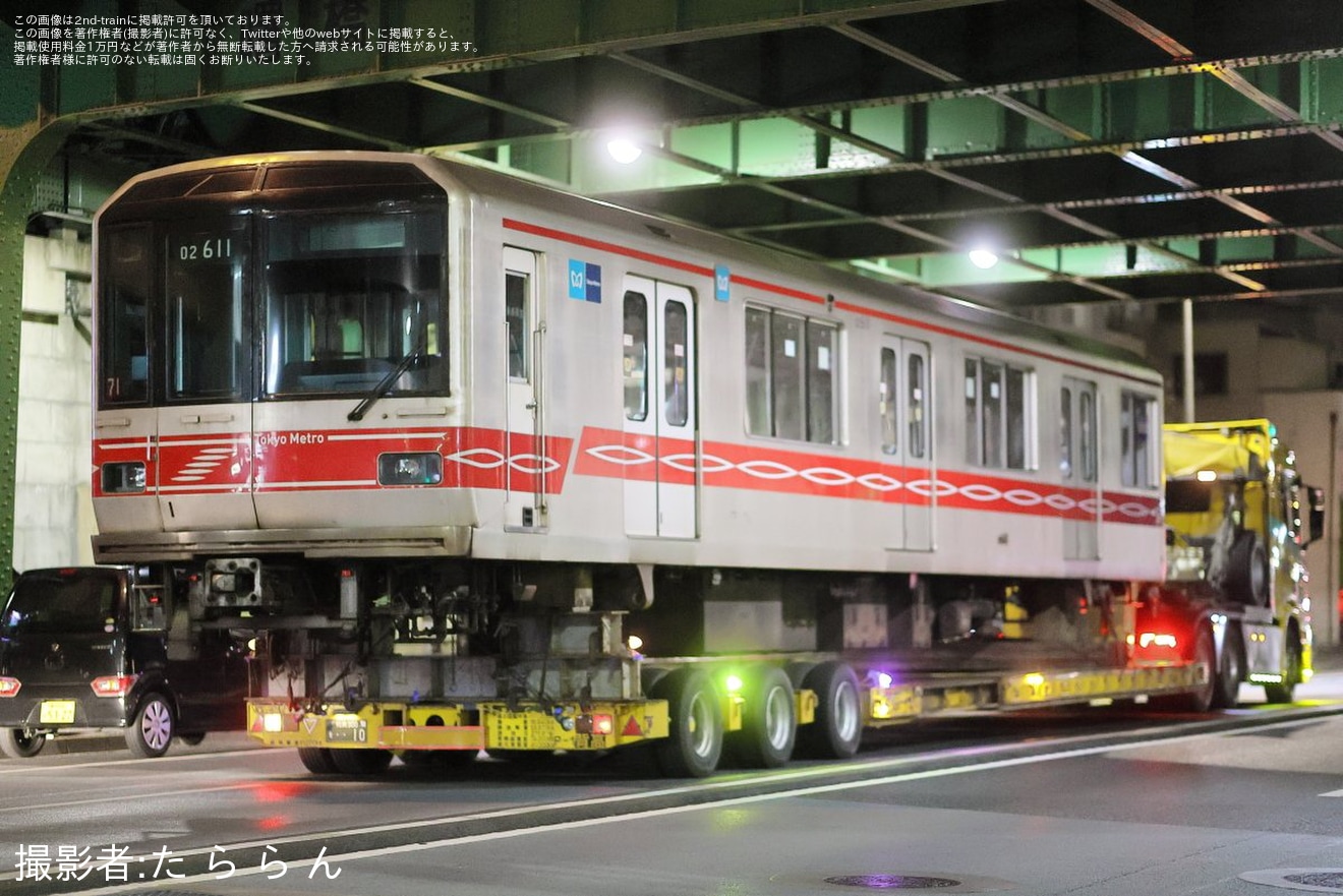 【メトロ】02系02-111Fが廃車陸送の拡大写真