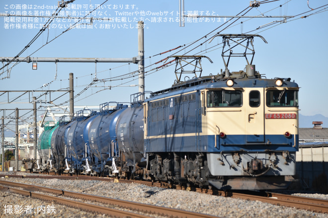 【JR貨】8764レ EF65-2080代走(2023/12/25)を岡部～深谷間で撮影した写真