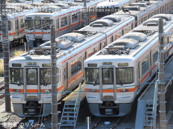 【JR海】静岡車両区313系L1、L6、L7、L8編成が確認されるを静岡車両区東側陸橋上で撮影した写真