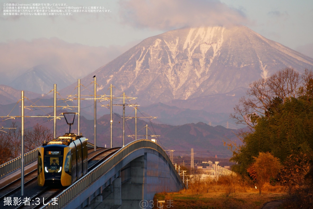【宇都宮LRT】「初日の出ライトライン」が臨時運行の拡大写真