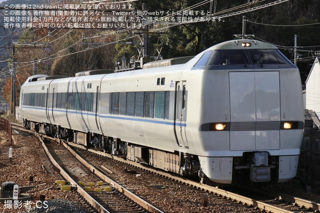 【JR西】683系R15編成吹田総合車両所出場回送を山科駅で撮影した写真