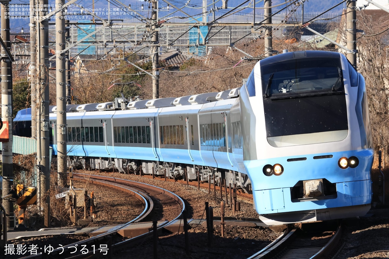 【JR東】「開運高尾山初詣群馬号」を運行の拡大写真