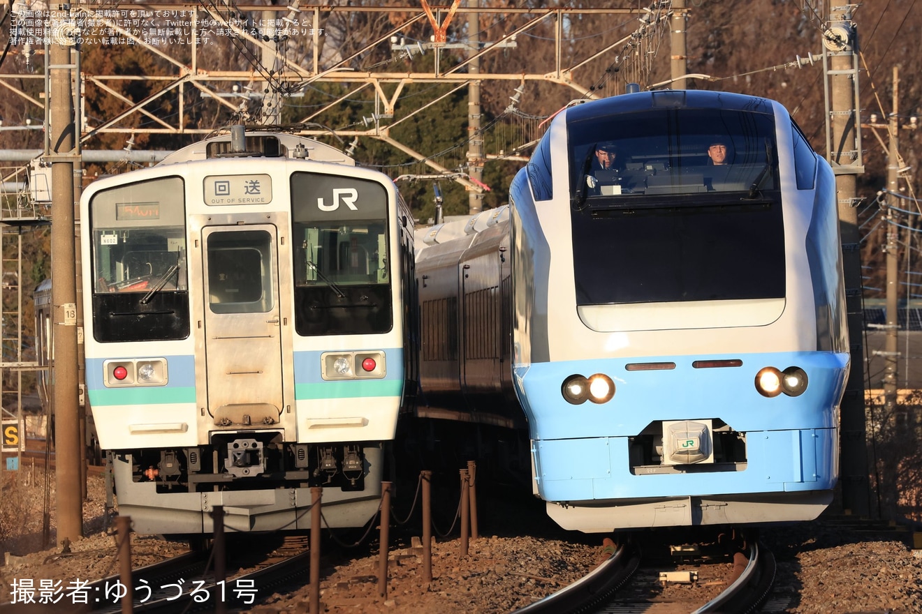 【JR東】「開運高尾山初詣群馬号」を運行の拡大写真