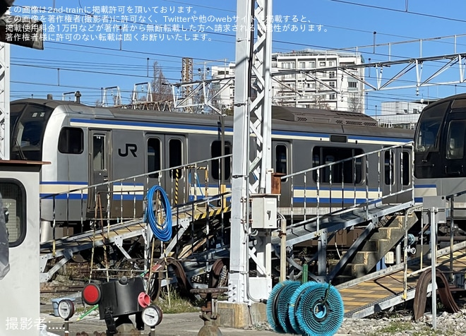 【JR東】E217系Y-8編成のドアステッカーが撤去