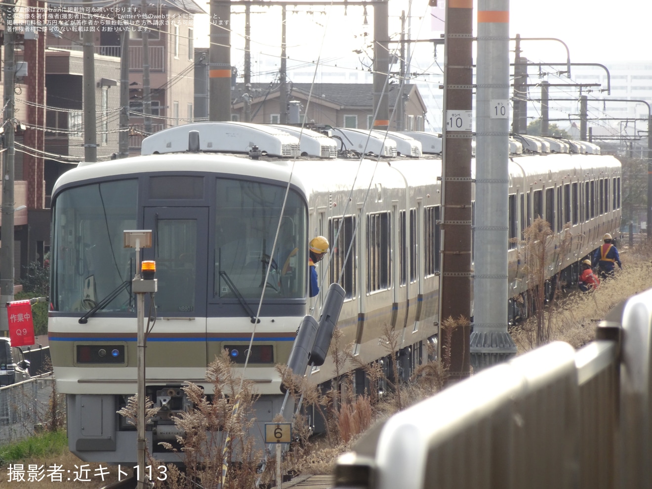 【JR西】221系NB801編成吹田総合車両所構内試運転の拡大写真