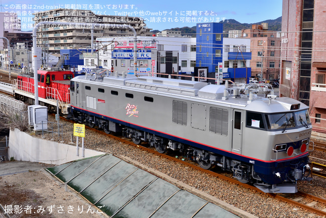 【JR貨】EF510-302 甲種輸送を新長田駅で撮影した写真