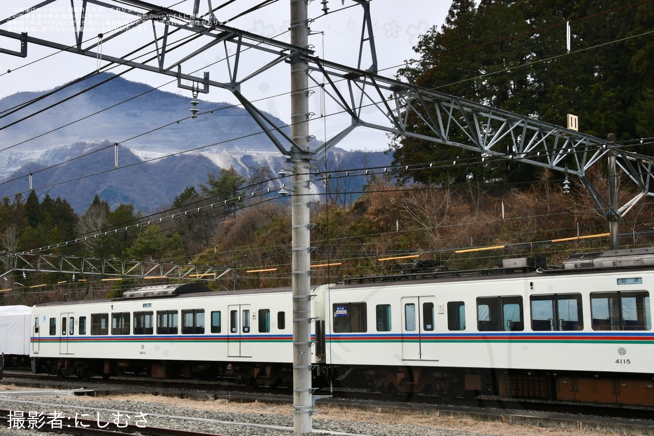 【西武】4000系4015Fが横瀬車両基地へ回送の拡大写真