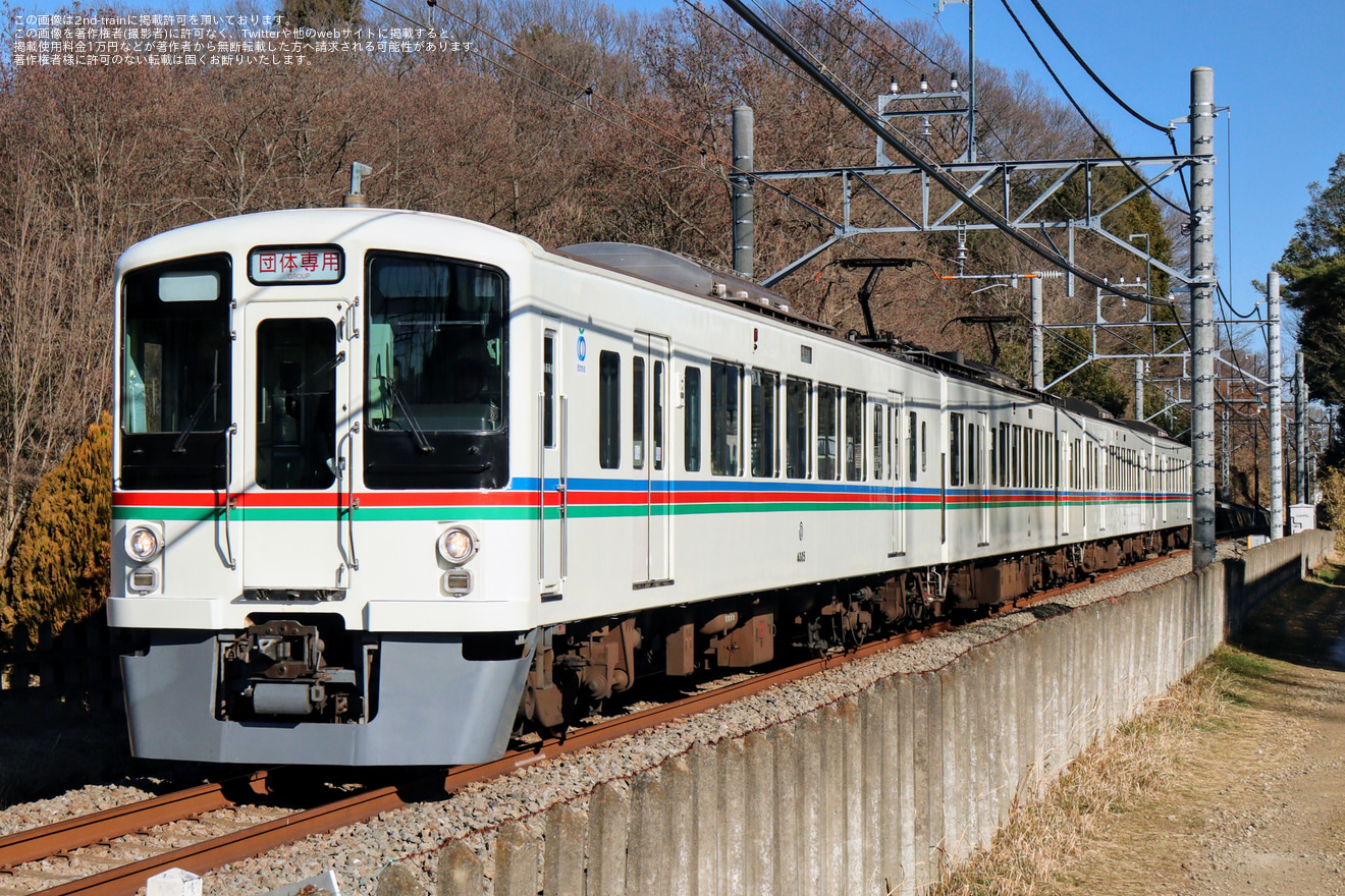【西武】4000系「新宿線乗務員考案!山の主で行く新宿線大冒険ツアー」が催行の拡大写真