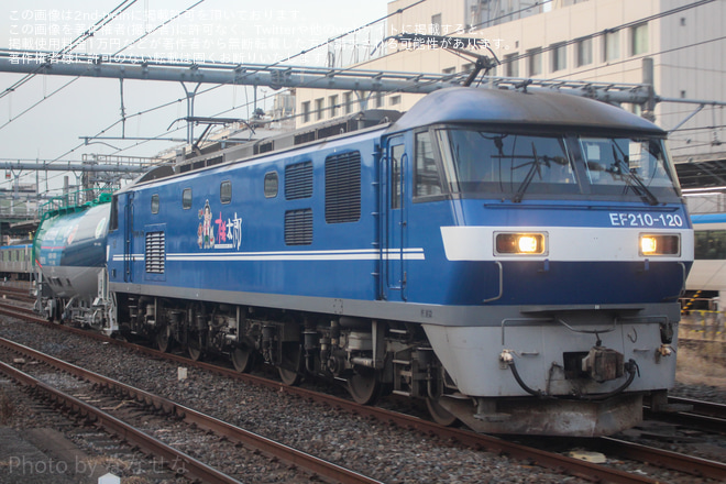 【JR貨】タキ1000-1000 鉄道博物館展示終了に伴う返却輸送を大宮駅で撮影した写真