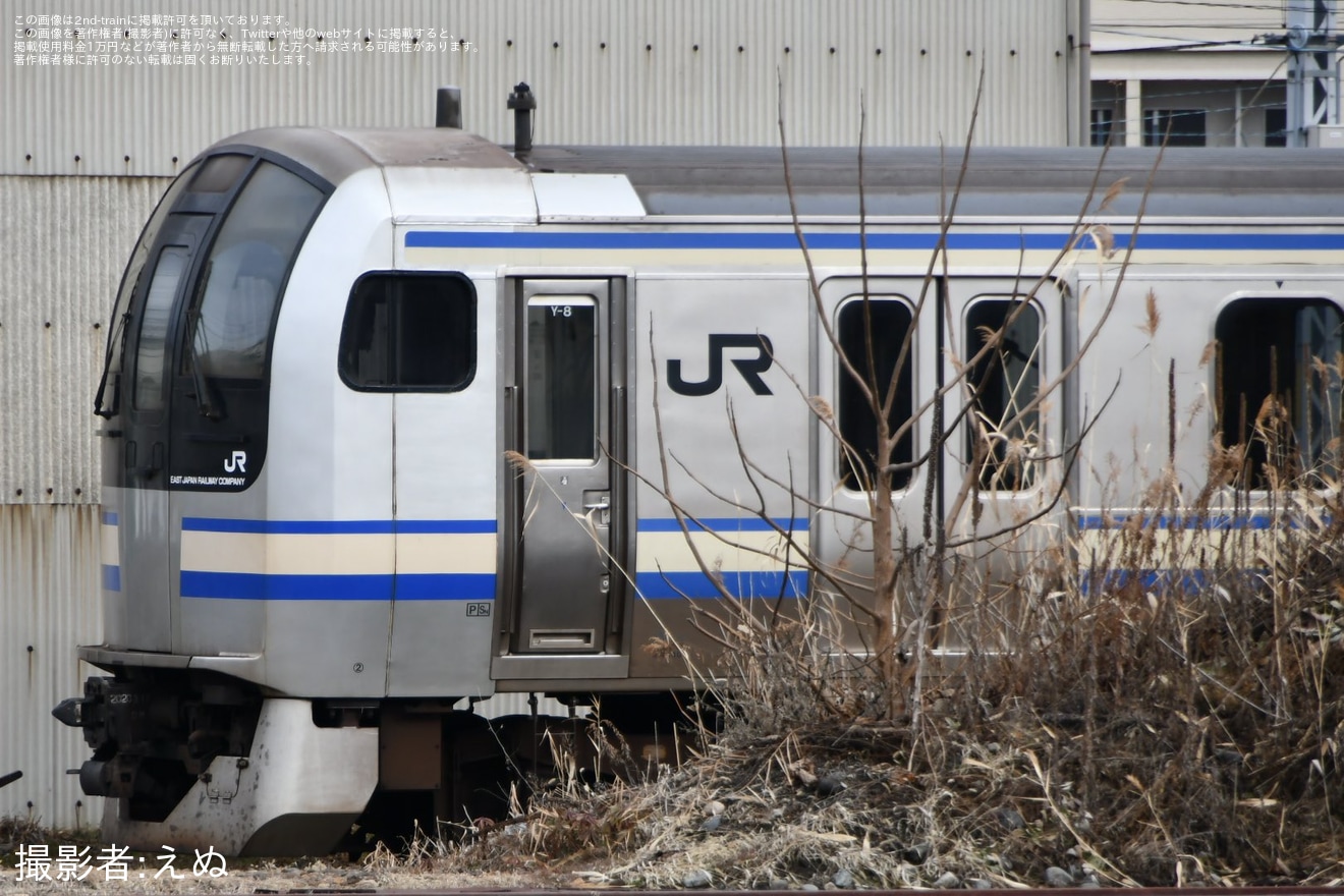 【JR東】E217系クラY-19編成の二階建てグリーン車が廃車解体中、Y-8編成も解体線への拡大写真