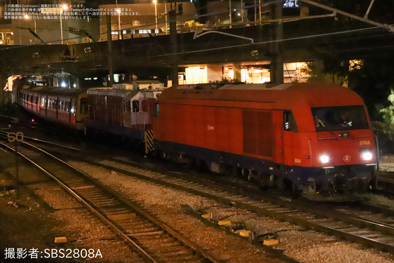 【MTR】保存車両4両(56号・E44編成3両) 紅磡へ回送の拡大写真