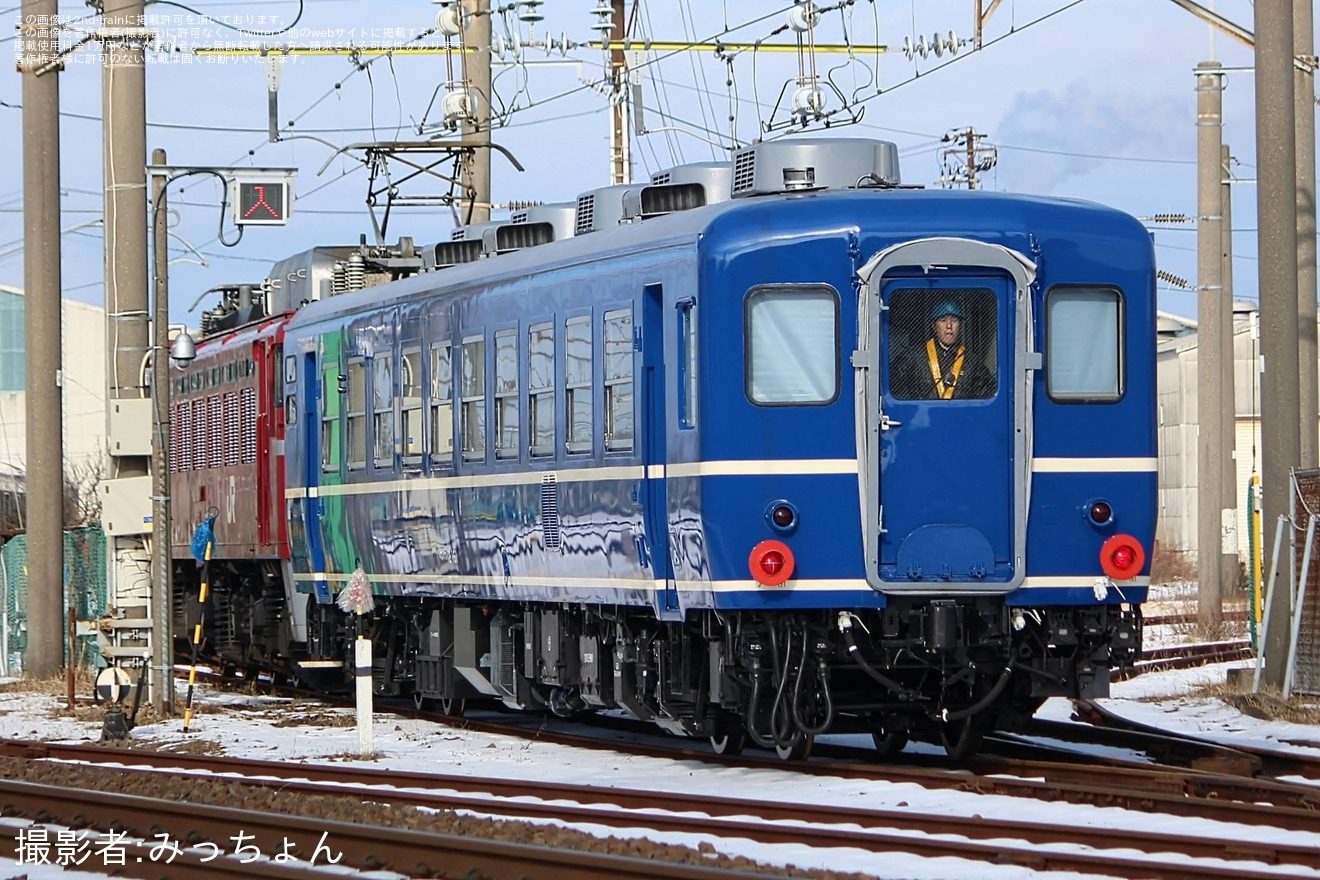 【JR東】スハフ12-161秋田総合車両センター出場試運転の拡大写真