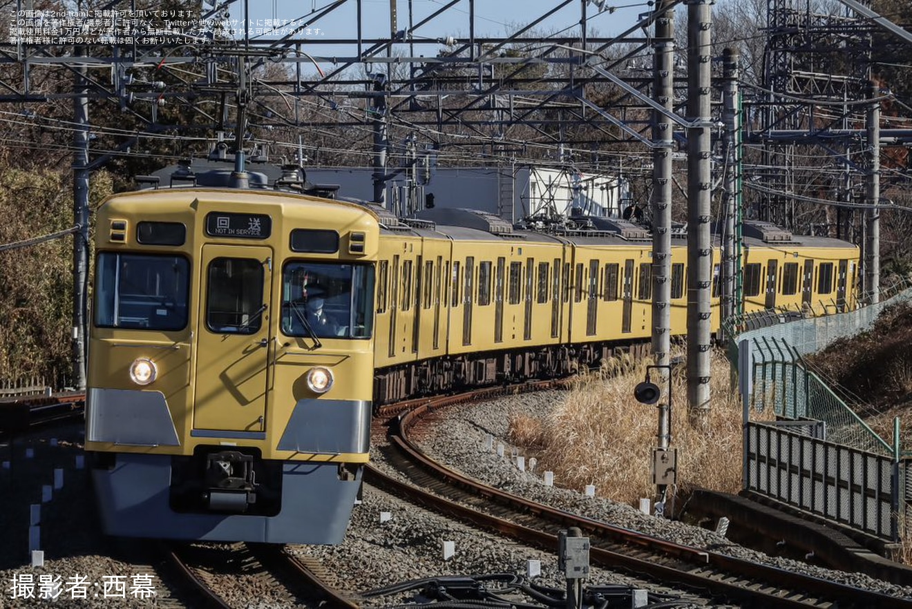 【西武】2000系2409F+2517Fが横瀬車両基地へ廃車回送の拡大写真