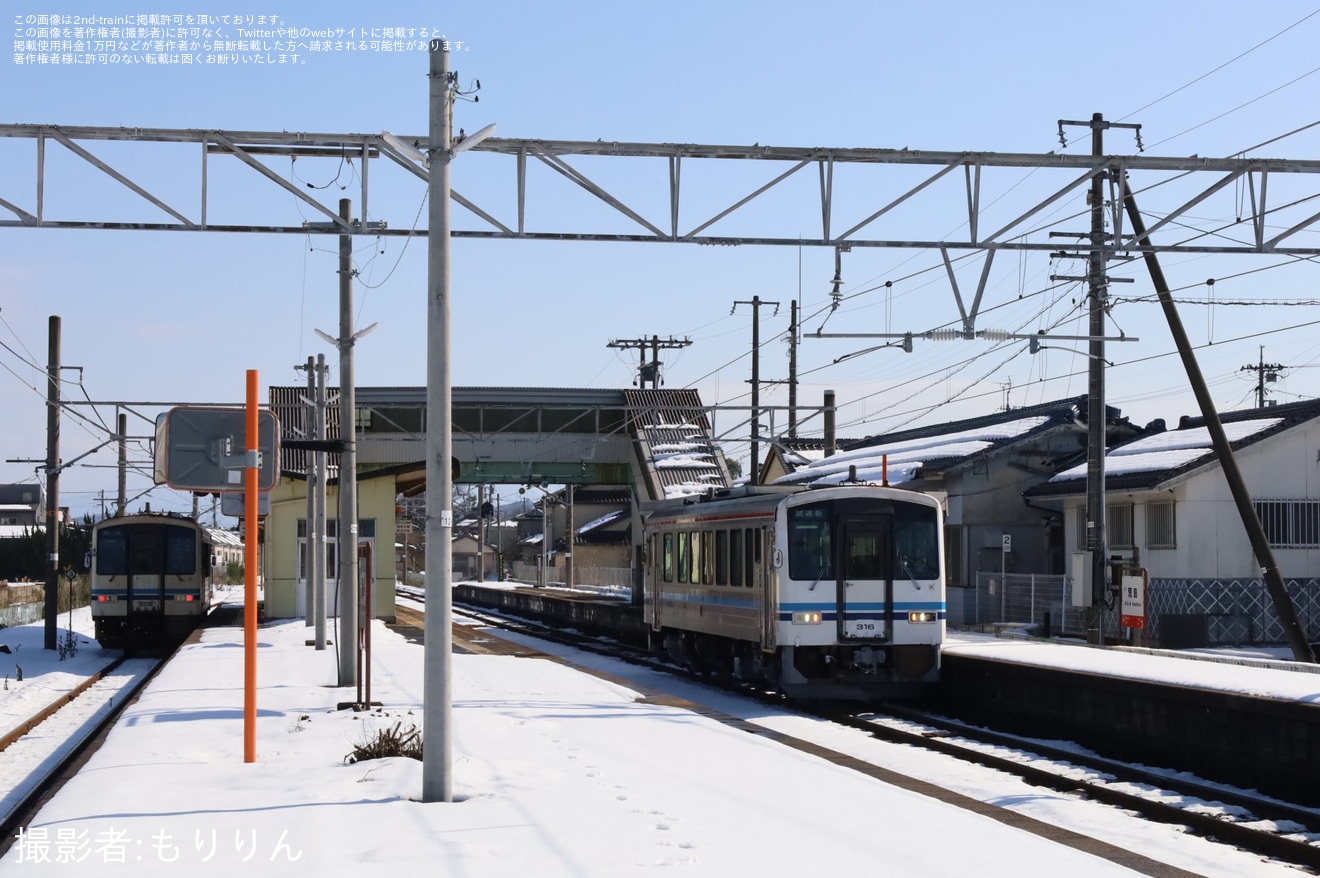 【JR西】キハ120-316後藤総合車両所本所出場試運転の拡大写真