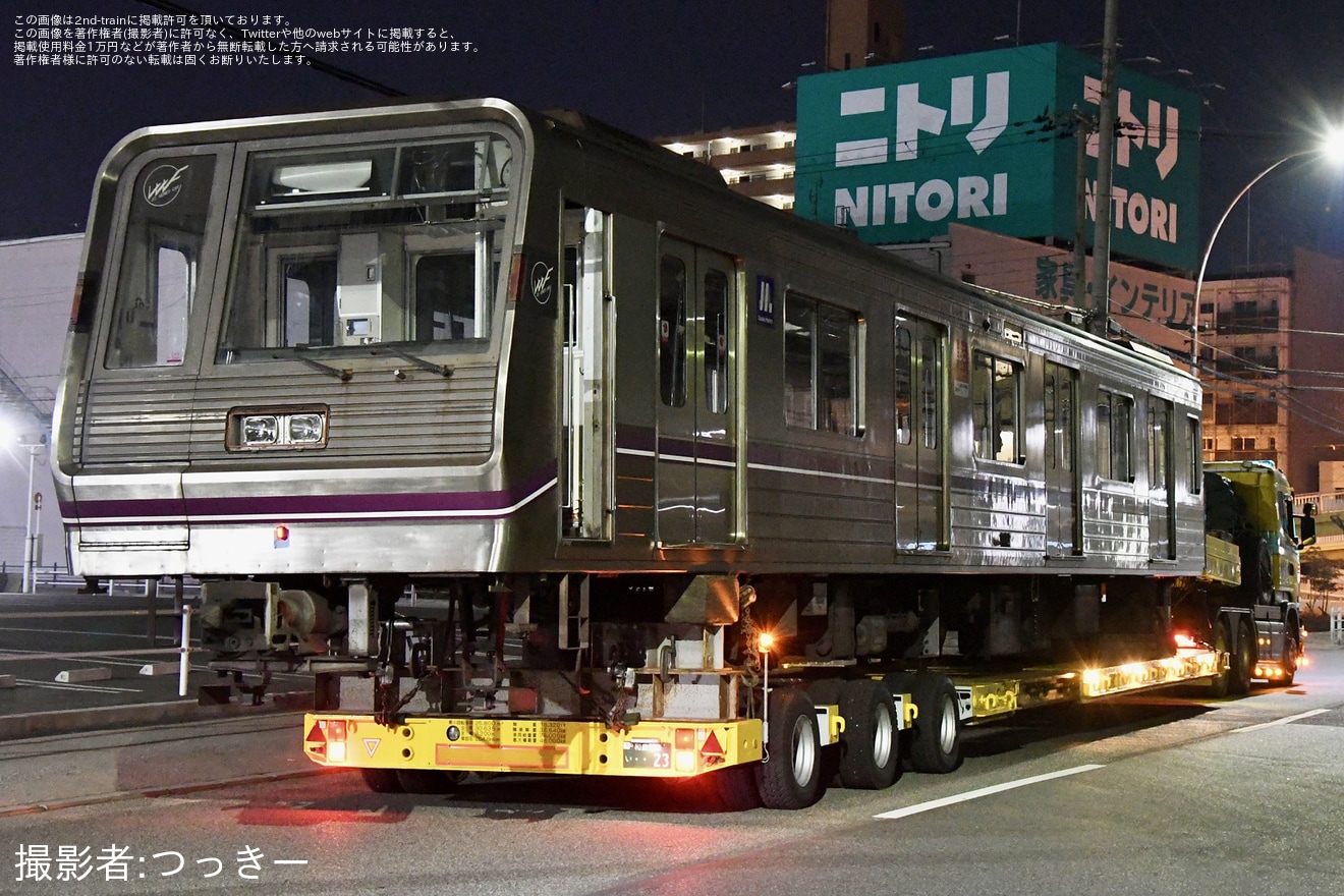 【大阪メトロ】22系22615Fが廃車のため緑木検車場から陸送の拡大写真