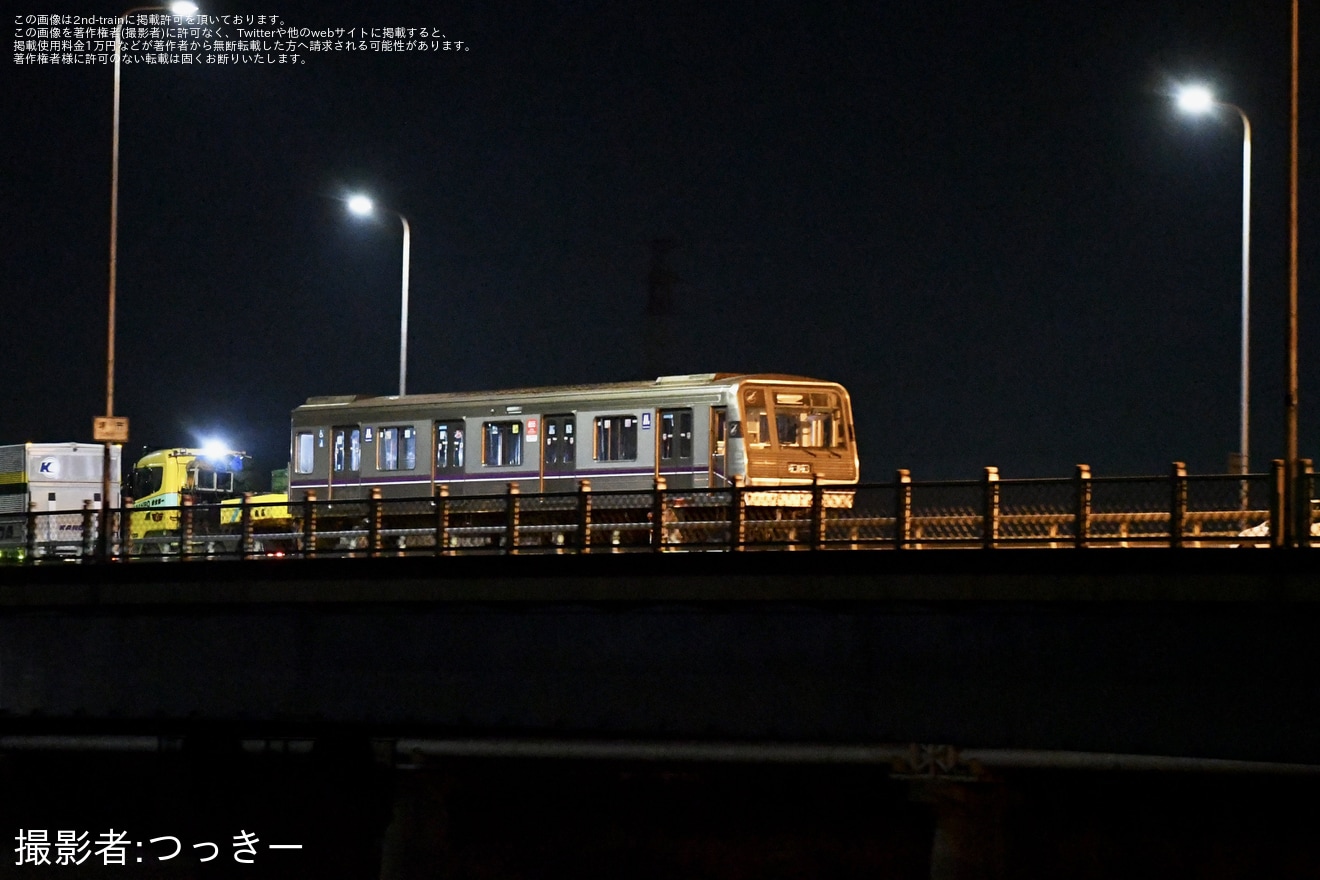 【大阪メトロ】22系22615Fが廃車のため緑木検車場から陸送の拡大写真