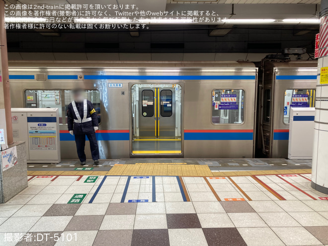【東急】日吉駅3番線のホームドアが一部撤去を日吉駅で撮影した写真