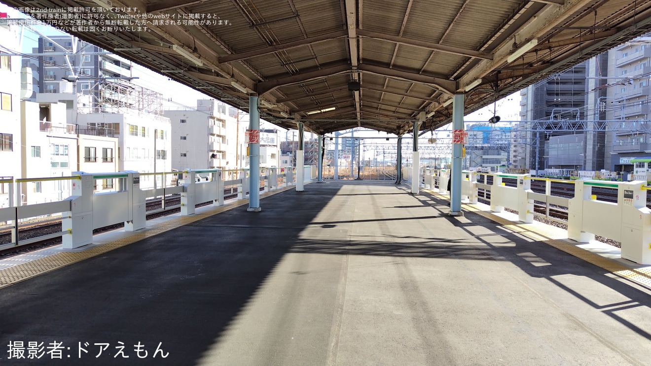 【JR東】金町駅のホームドアが稼働開始の拡大写真