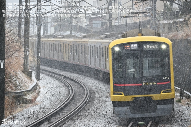 【特集】関東で大雪、関東では珍しい雪景色の電車の写真を紹介(2024年2月5日）