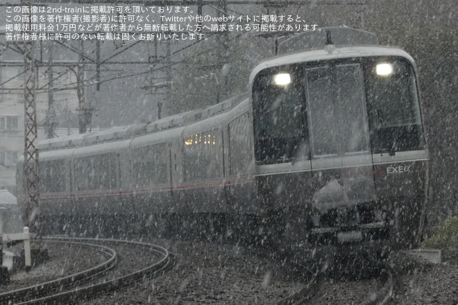 【特集】関東で大雪、関東では珍しい雪景色の電車の写真を紹介(2024年2月5日）を玉川学園前～鶴川間で撮影した写真