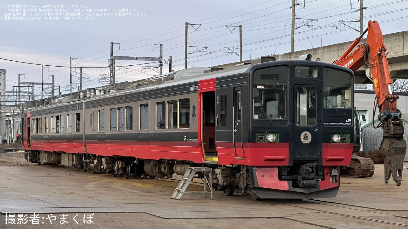 【JR東】狭軌用最後の719系「フルーティアふくしま」が解体線への拡大写真
