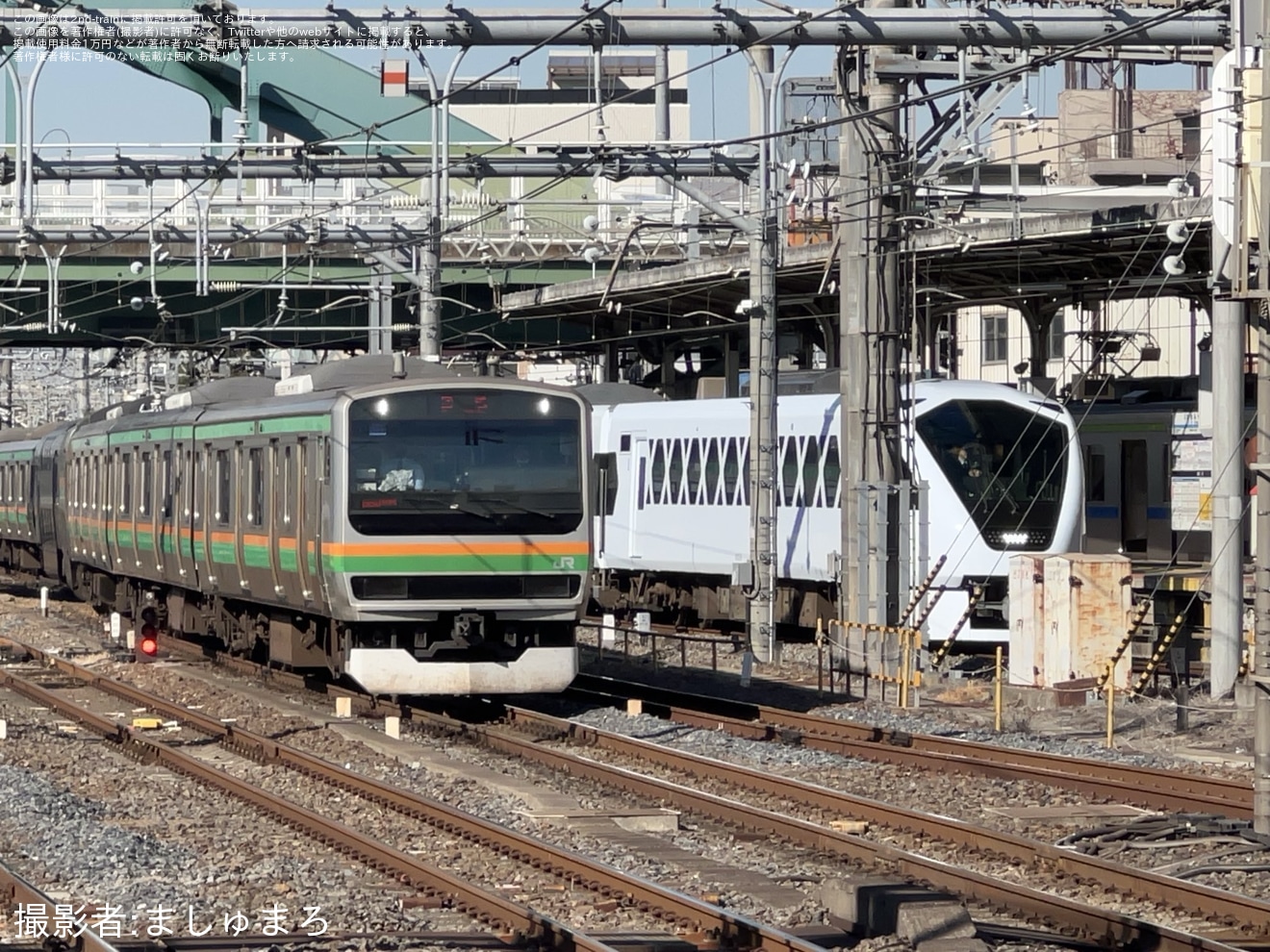 【JR東】E231系U523編成東京総合車両センター入場回送の拡大写真