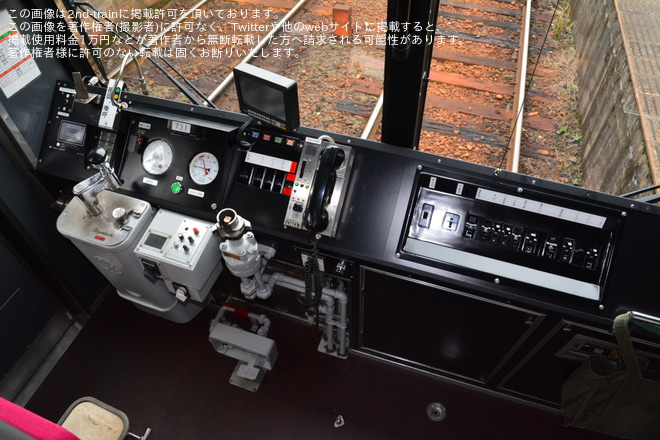 【叡電】700系731号車のリニューアル車両営業運転開始を営業運転列車内で撮影した写真