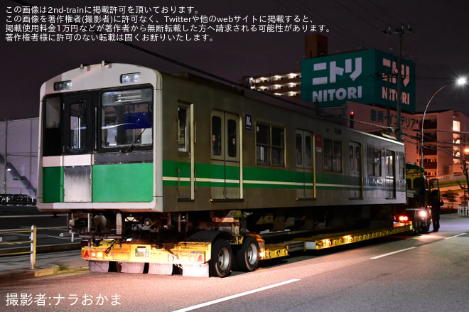 【大阪メトロ】20系2633F廃車搬出陸送を緑木検車場付近で撮影した写真