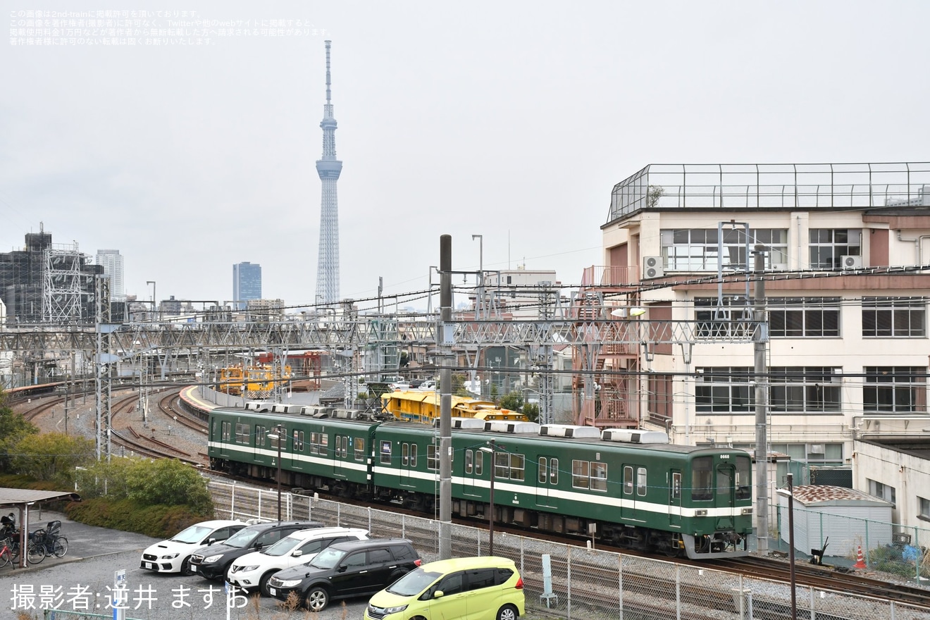 【東武】8000系8568Fが亀戸線から大師線へ回送の拡大写真