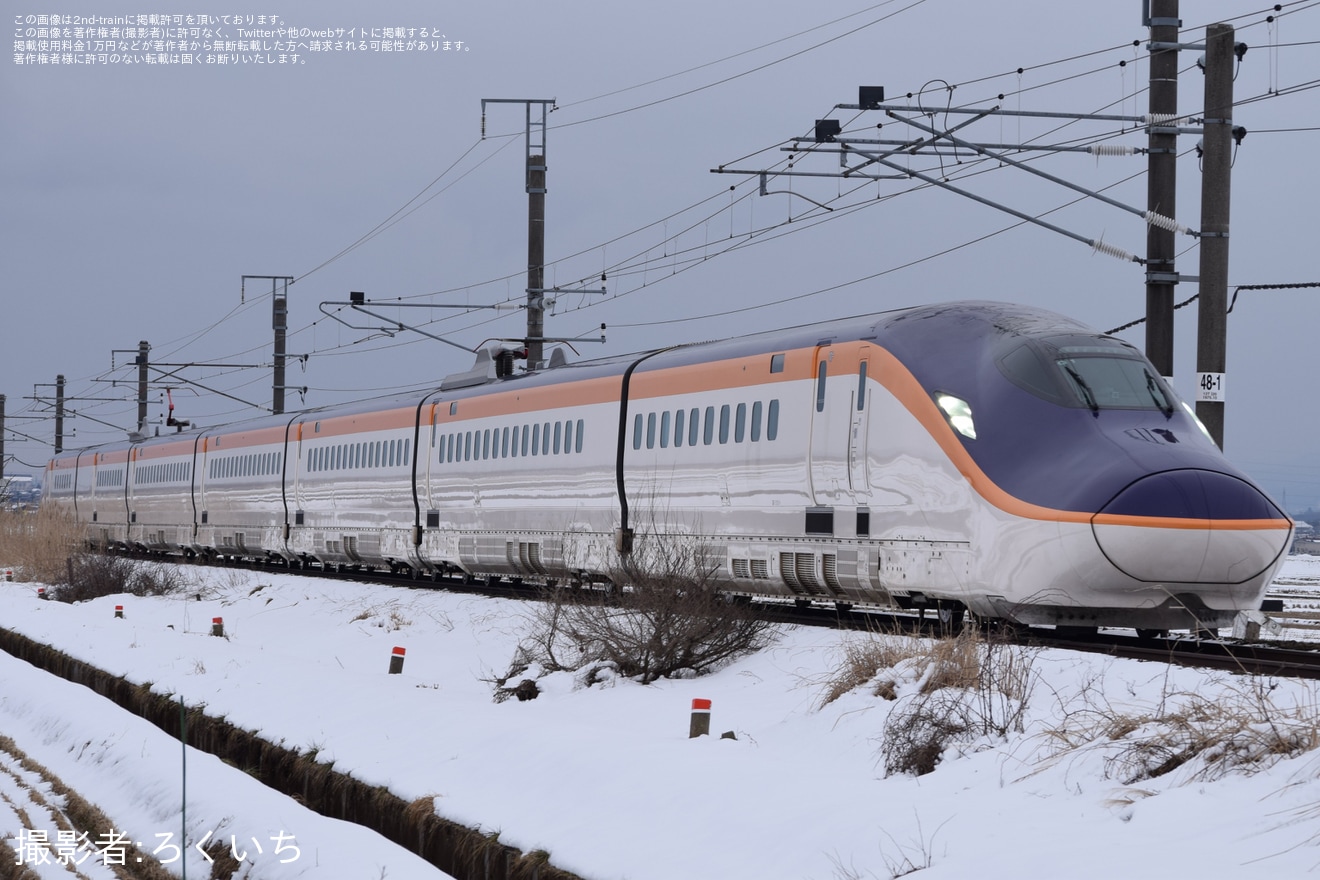 【JR東】「山形新幹線E8系試乗会」を開催の拡大写真