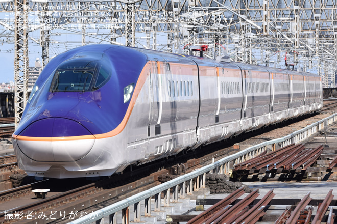 【JR東】上野〜郡山間「山形新幹線E8系試乗会」を開催を大宮駅で撮影した写真
