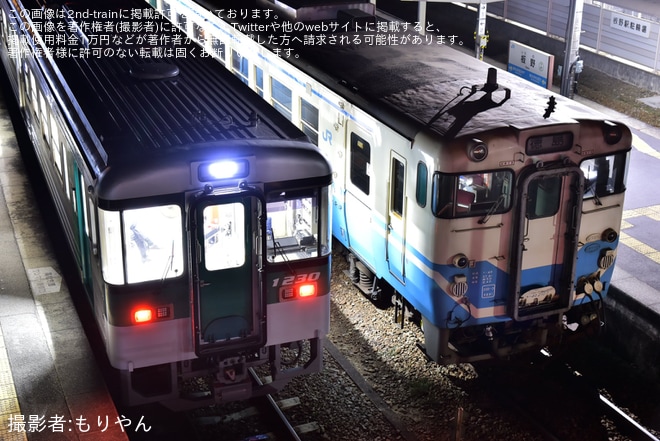 【JR四】1200形1230号車が高徳線内で夜間試運転