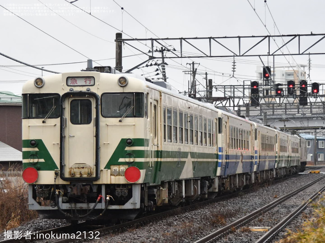 【JR東】キハ48形3両・キハ40形2両が秋田貨物から甲種輸送の拡大写真