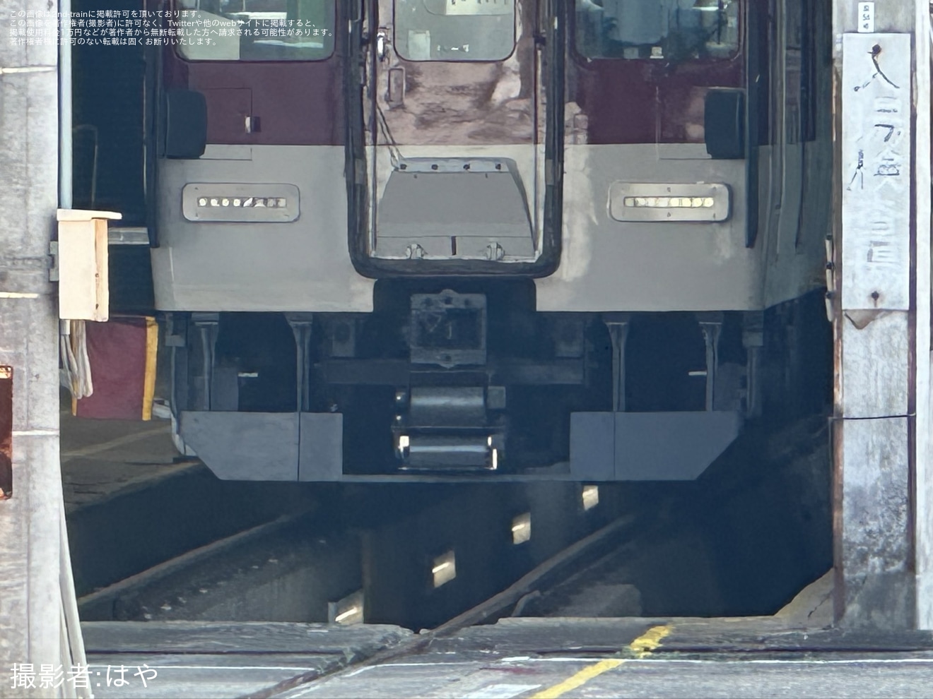 【近鉄】1233系VE37がワンマン運転対応と思われる仕様に工事中の拡大写真