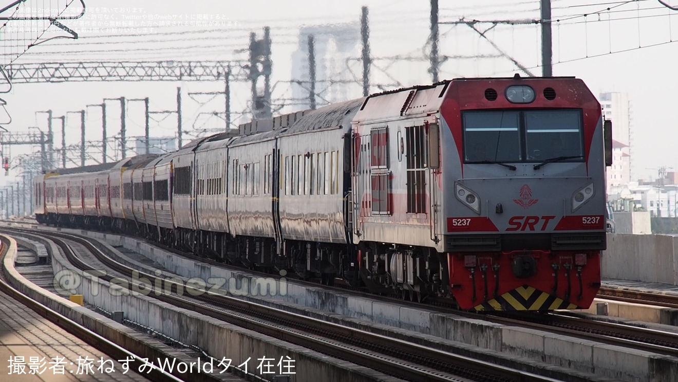 【SRT】元JR北海道の14系（現　ROYAL BLOSSOM）がメディアへのお披露目のため運行の拡大写真