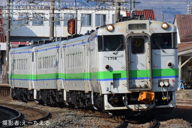 【JR北】キハ40形4両が転属のためか函館へ回送を不明で撮影した写真