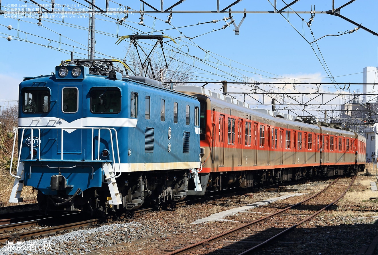 【東武】8000系81107Fとデキ507の連結訓練の拡大写真