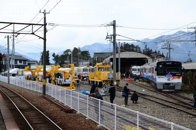 【アルピコ】「2024年上高地線ふるさと鉄道まつり」開催を新村車両所で撮影した写真