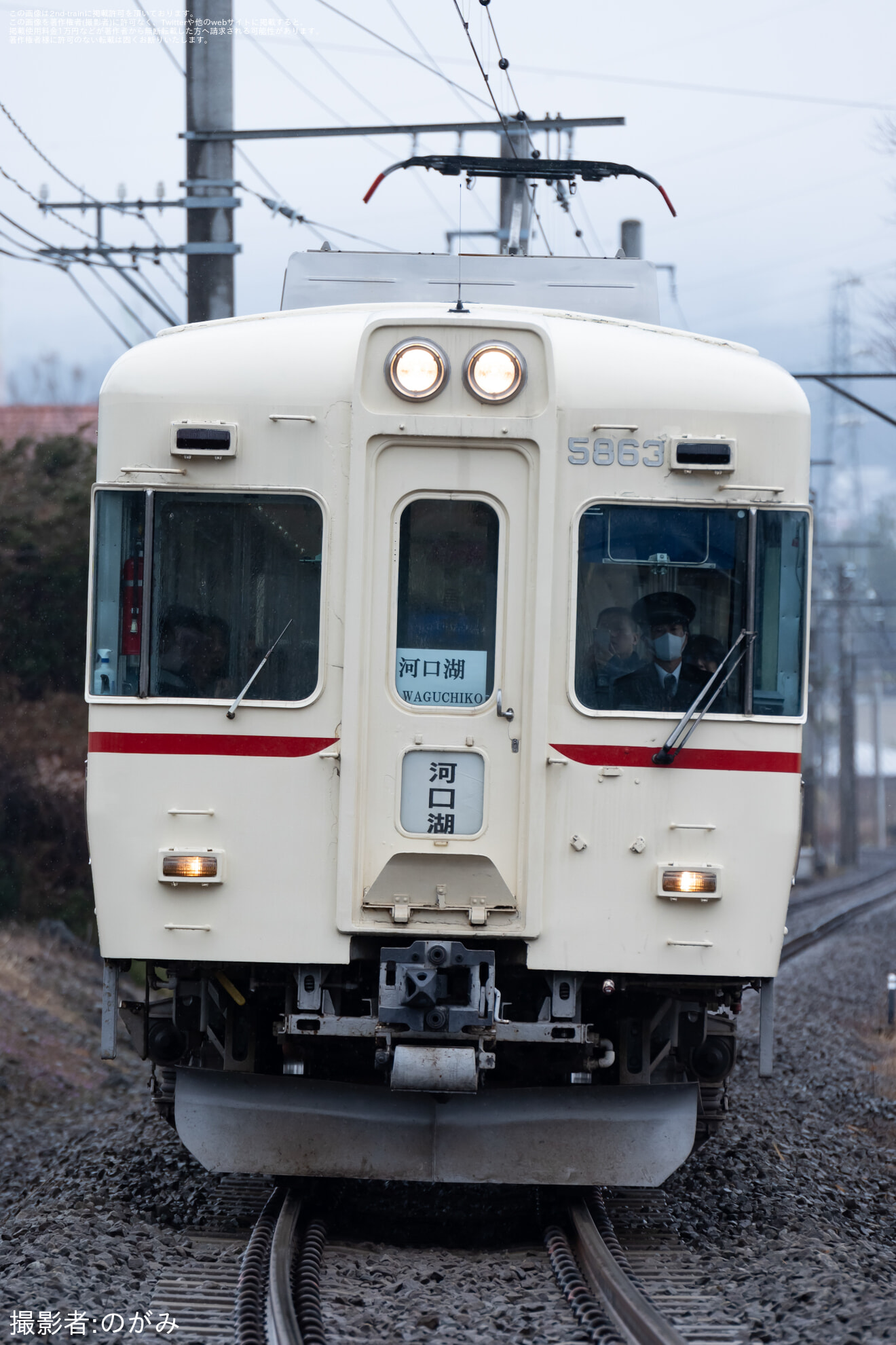 【富士山麓】臨時列車「桜満喫号」運転の拡大写真