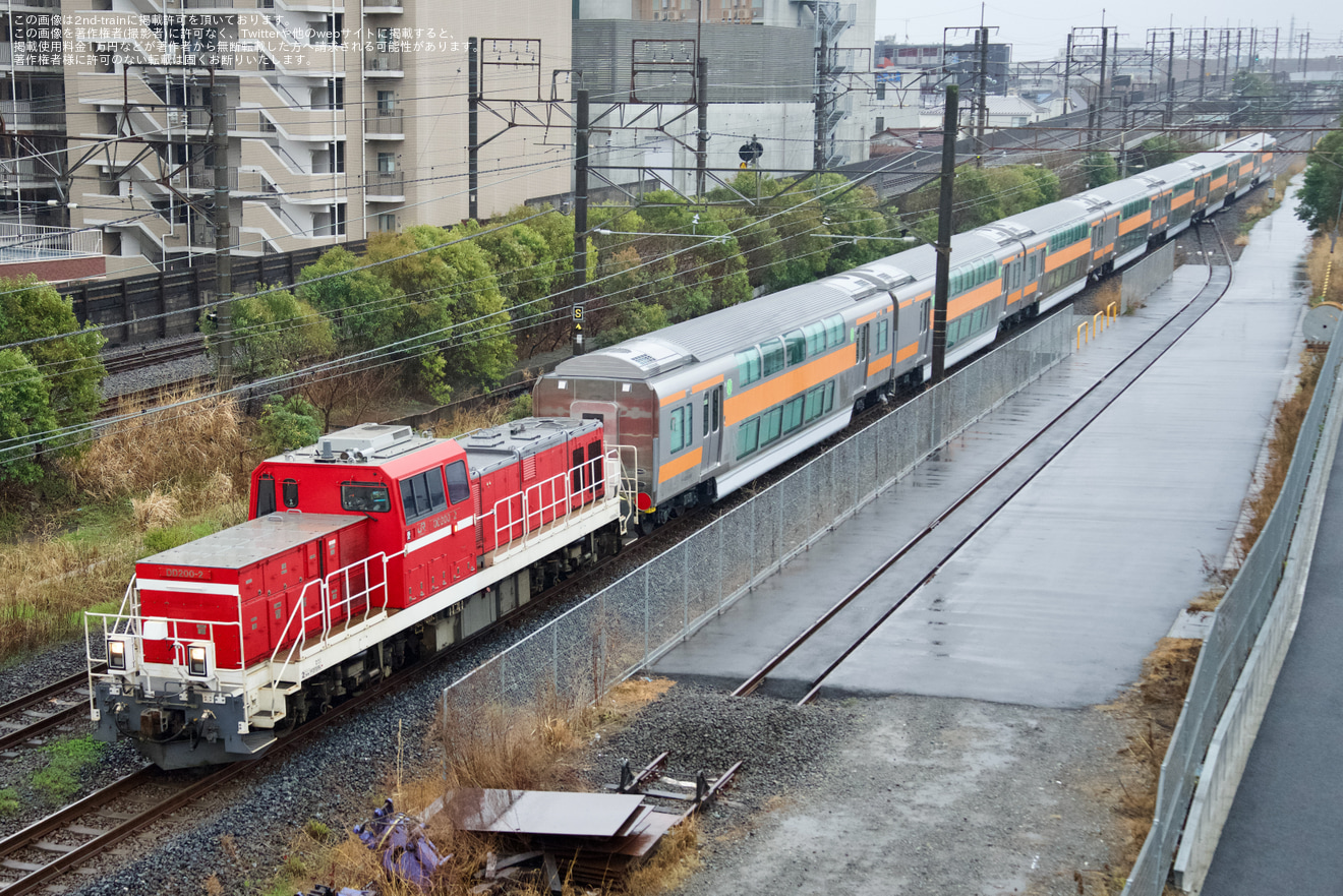 【JR東】E233系グリーン車8両甲種輸送の拡大写真
