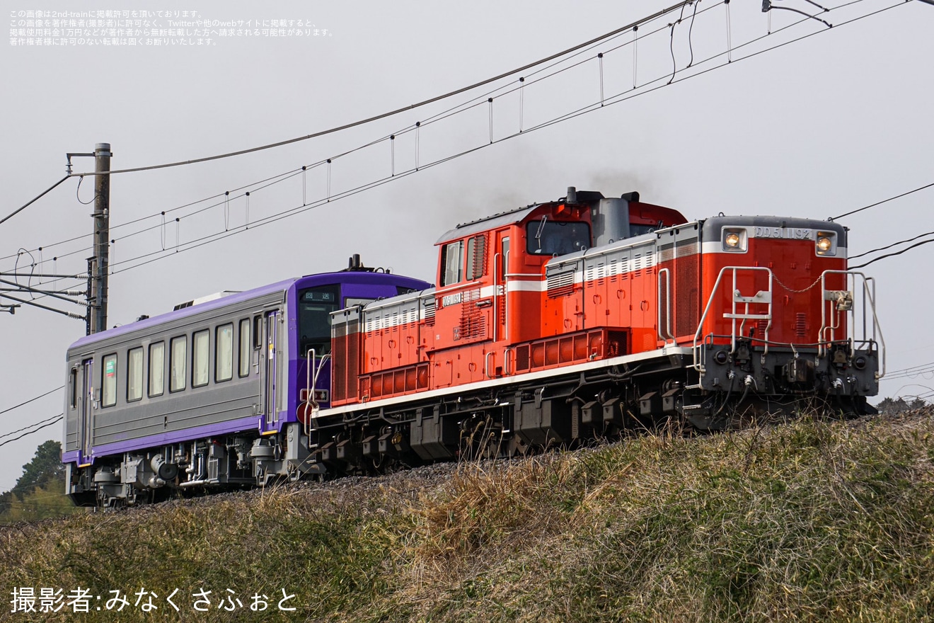 【JR西】キハ120-302後籐総合車両所本所出場配給が運転の拡大写真