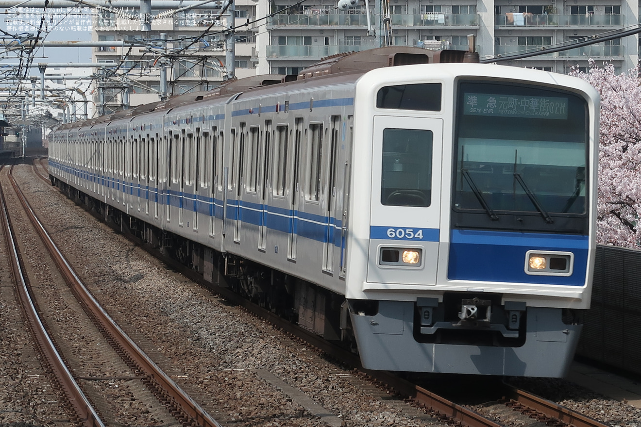 【西武】6000系50番台車の地下鉄乗り入れ終了の拡大写真