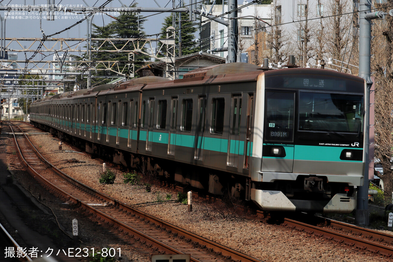 【JR東】E233系マト19編成東京総合車両センター入場回送（202404）の拡大写真